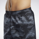 WORKOUT READY GRAPHIC SHORTS - SVARTAR/GRÁAR